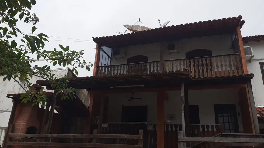 Foto 1 de Casa de Condomínio com 2 Quartos à venda, 70m² em Porto da Roca I, Saquarema