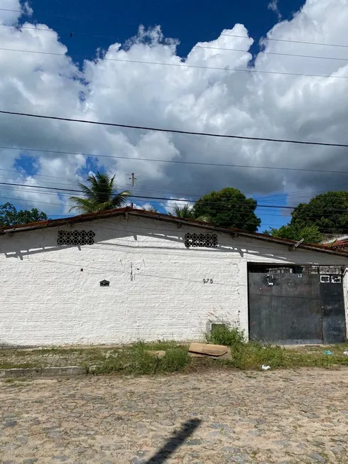 Foto 1 de Casa com 3 Quartos à venda, 340m² em Jardim Icarai, Caucaia