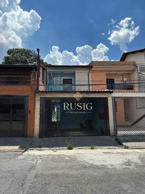 Foto 1 de Sobrado com 3 Quartos à venda, 200m² em Itaquera, São Paulo