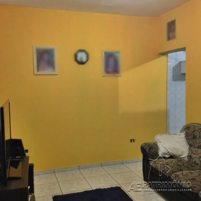 Foto 1 de Casa com 2 Quartos à venda, 66m² em Jardim Montreal, Sorocaba