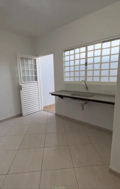 Foto 1 de Kitnet com 1 Quarto para alugar, 60m² em Setor de Mansões de Sobradinho, Brasília