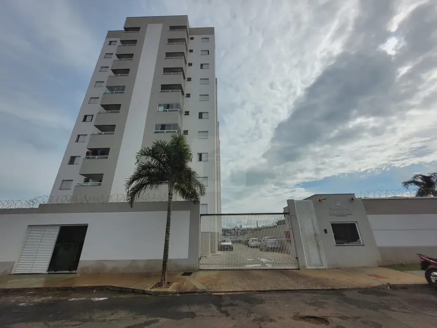 Foto 1 de Apartamento com 2 Quartos para alugar, 62m² em Granada, Uberlândia