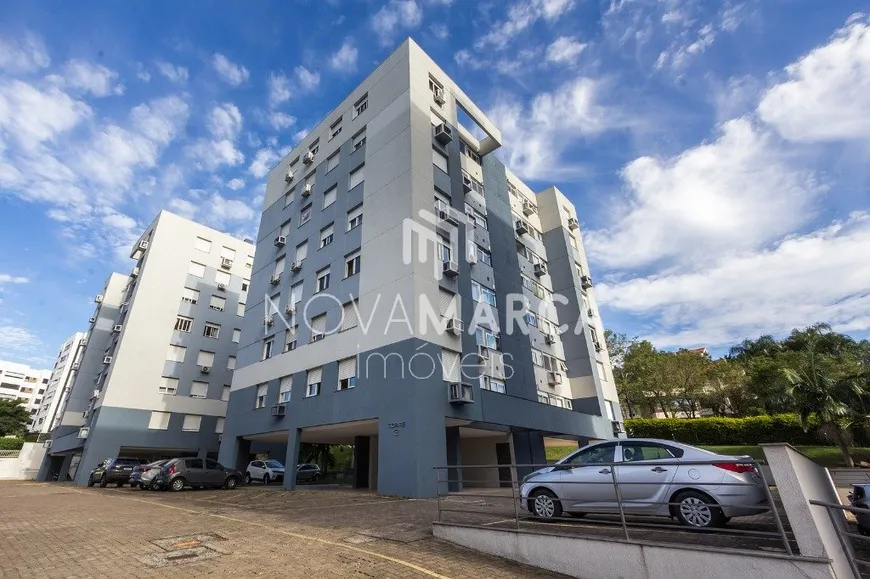 Foto 1 de Apartamento com 3 Quartos à venda, 72m² em Chácara das Pedras, Porto Alegre