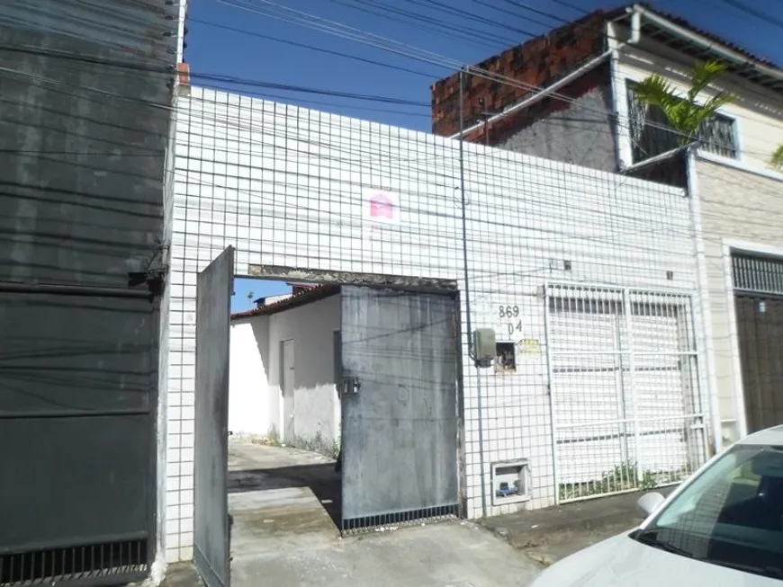 Foto 1 de Casa com 1 Quarto para alugar, 40m² em Salinas, Fortaleza