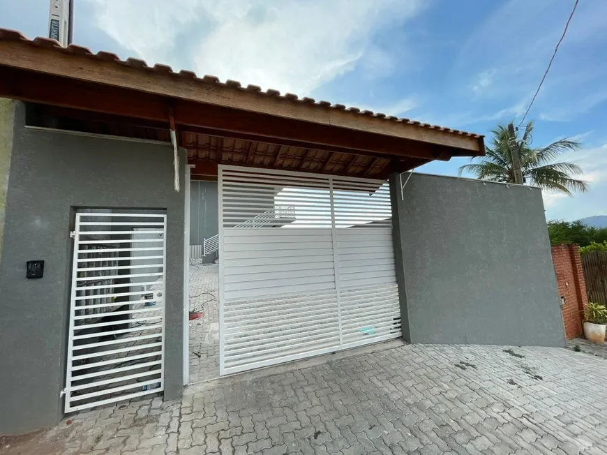 Foto 1 de Casa com 2 Quartos para alugar, 51m² em Jardim Colonial, Atibaia