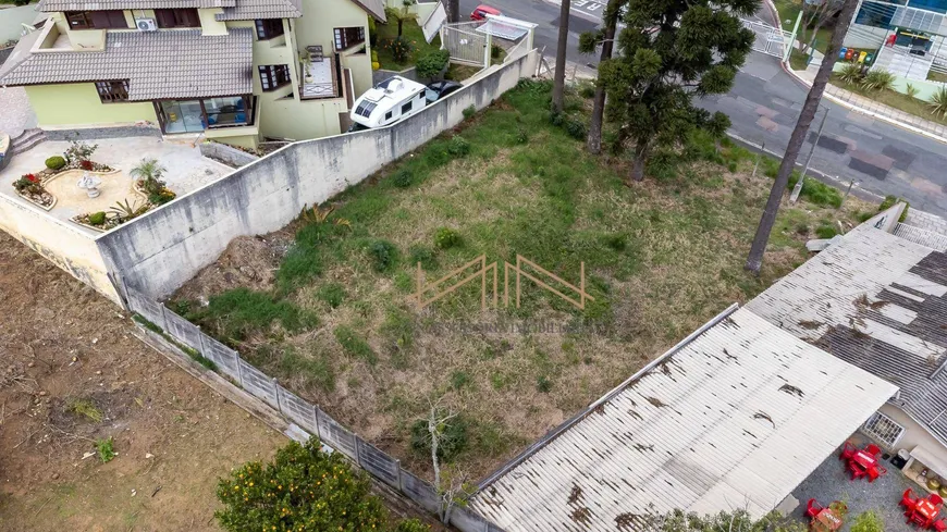 Foto 1 de Lote/Terreno à venda, 600m² em Santo Inácio, Curitiba