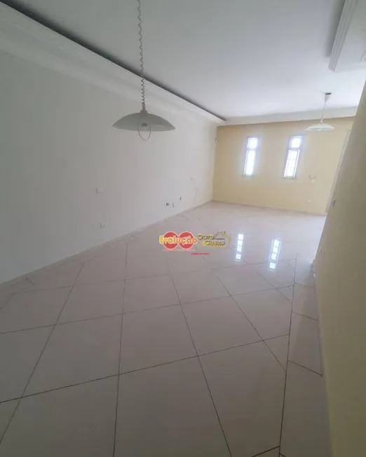 Foto 1 de Casa com 3 Quartos à venda, 300m² em Vila Cremonesi, Itatiba