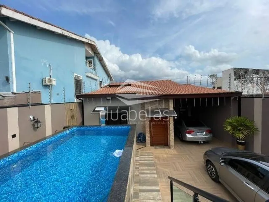 Foto 1 de Casa com 4 Quartos à venda, 212m² em Jardim Flórida, Jacareí