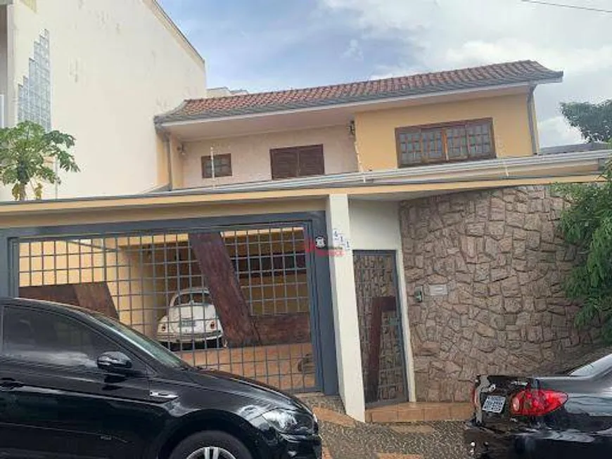 Foto 1 de Casa com 3 Quartos à venda, 257m² em Vila Godoy, Santa Bárbara D'Oeste