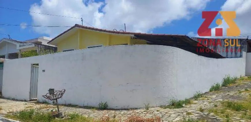 Foto 1 de Casa com 3 Quartos à venda, 200m² em Castelo Branco, João Pessoa