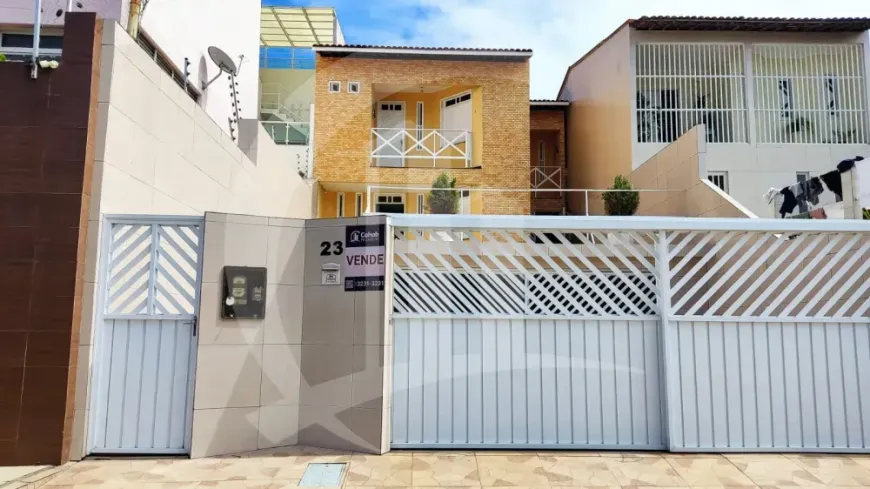 Foto 1 de Casa com 3 Quartos à venda, 208m² em Dezoito do Forte, Aracaju