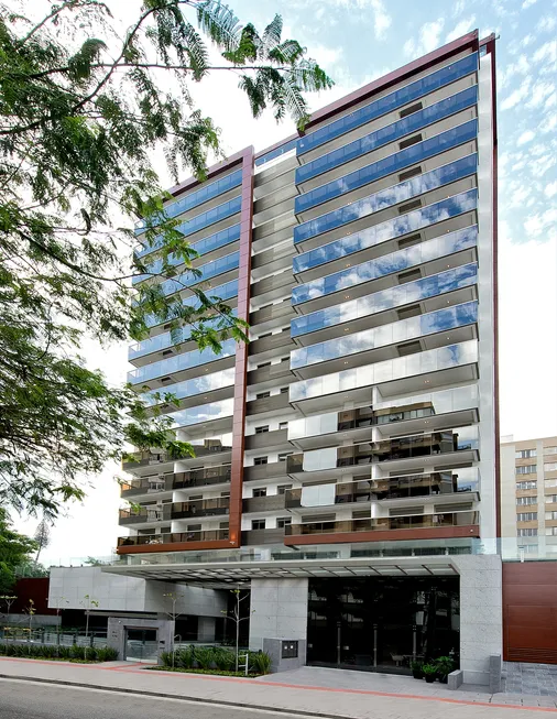 Foto 1 de Apartamento com 3 Quartos para alugar, 131m² em Centro, Florianópolis