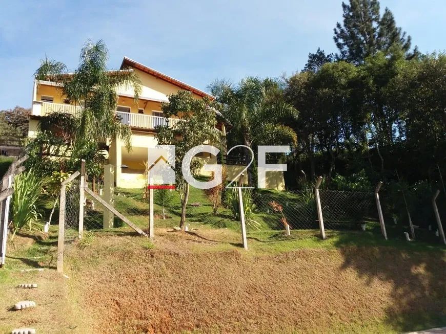 Foto 1 de Fazenda/Sítio com 3 Quartos à venda, 340m² em Sousas, Campinas