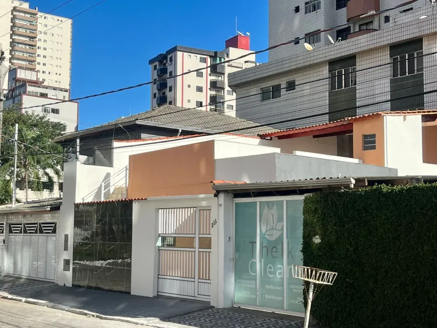 Foto 1 de Sobrado com 2 Quartos à venda, 92m² em Aviação, Praia Grande