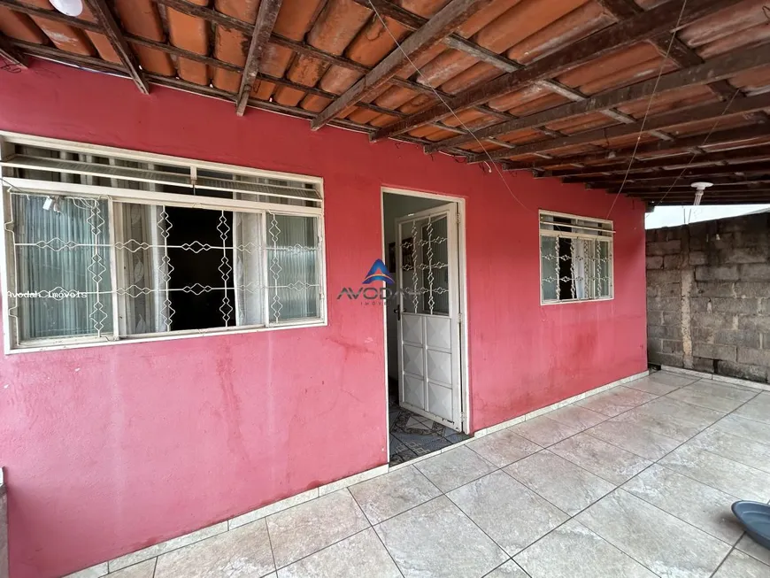 Foto 1 de Casa com 3 Quartos à venda, 200m² em São Conrado, Brumadinho