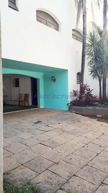Foto 1 de Sobrado com 5 Quartos para venda ou aluguel, 610m² em Taquaral, Campinas