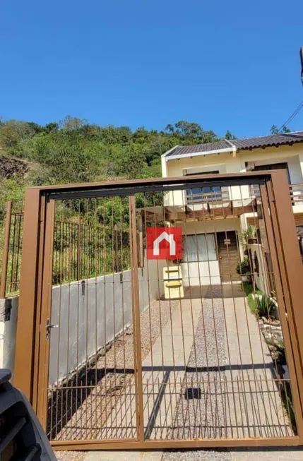 Foto 1 de Sobrado com 2 Quartos à venda, 72m² em Renascença, Santa Cruz do Sul