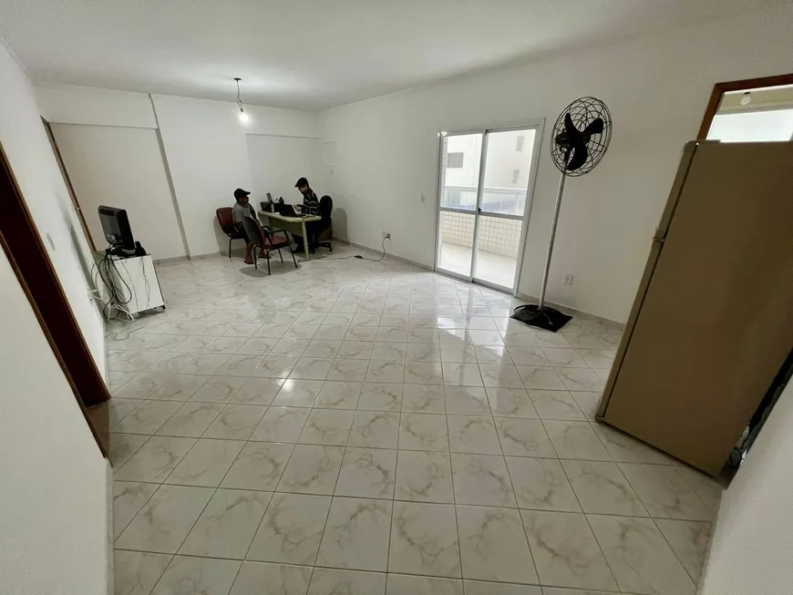 Foto 1 de Apartamento com 3 Quartos à venda, 150m² em Vila Guilhermina, Praia Grande