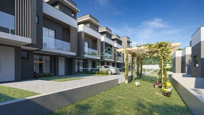 Foto 1 de Sobrado com 3 Quartos à venda, 170m² em Vista Alegre, Curitiba