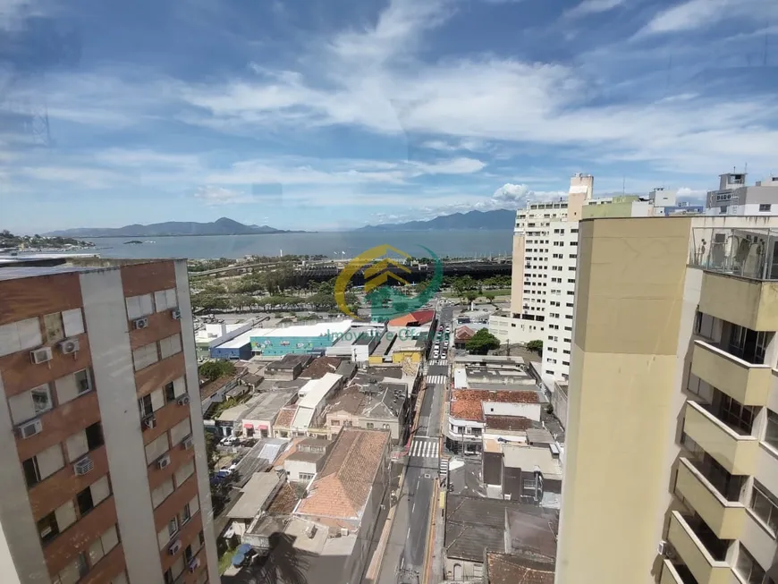 Foto 1 de Apartamento com 2 Quartos à venda, 78m² em Centro, Florianópolis