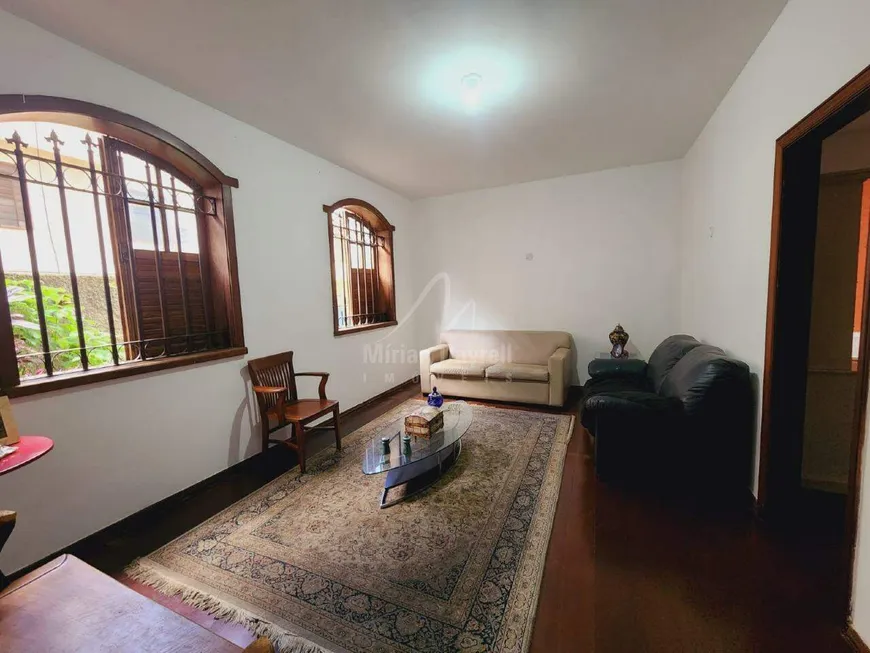 Foto 1 de Casa com 5 Quartos para alugar, 200m² em Floresta, Belo Horizonte