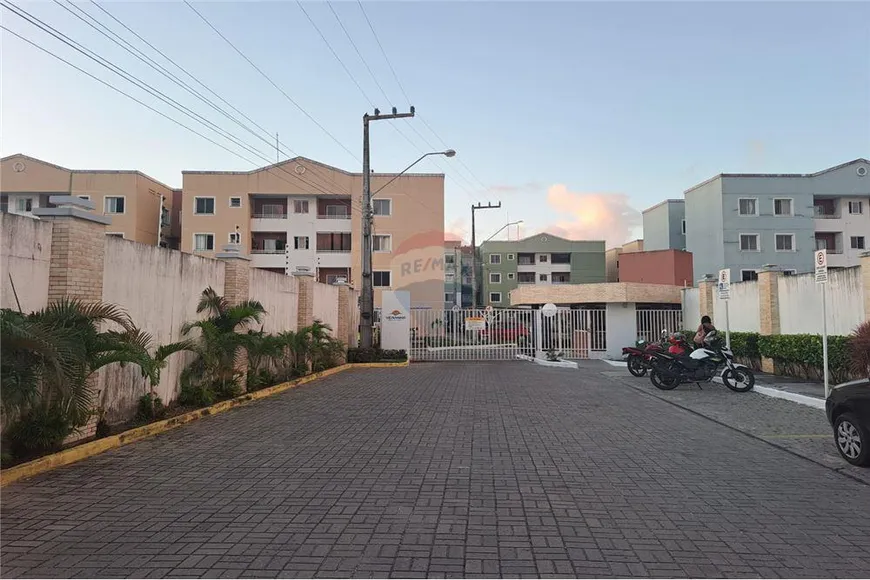 Foto 1 de Apartamento com 2 Quartos à venda, 47m² em Centro, Barra dos Coqueiros