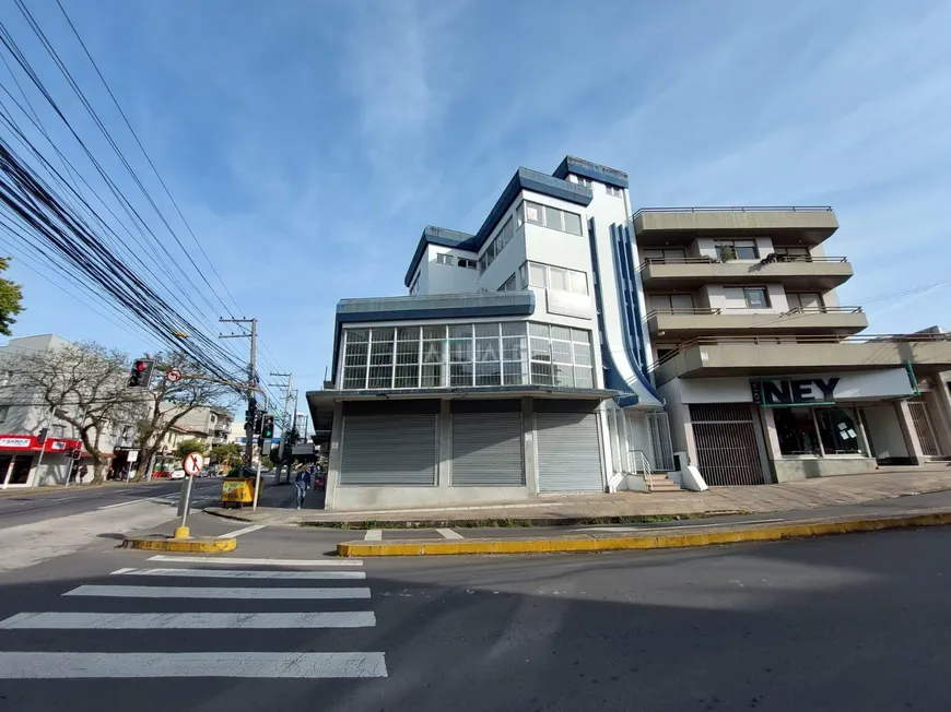 Foto 1 de Sala Comercial para alugar, 32m² em Pio X, Caxias do Sul