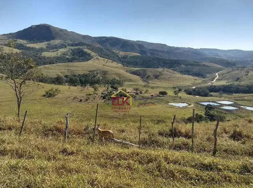 Foto 1 de Fazenda/Sítio com 3 Quartos à venda, 1150000m² em , Ilicínea