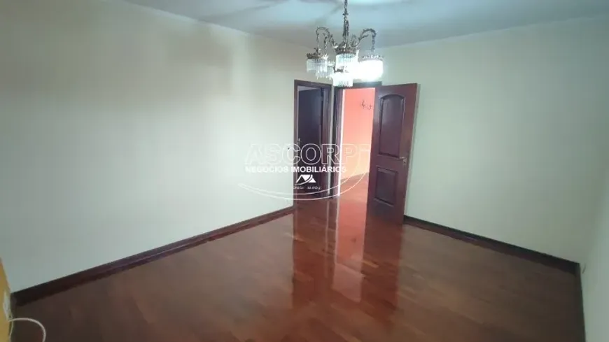 Foto 1 de Casa com 4 Quartos para alugar, 212m² em Vila Independência, Piracicaba