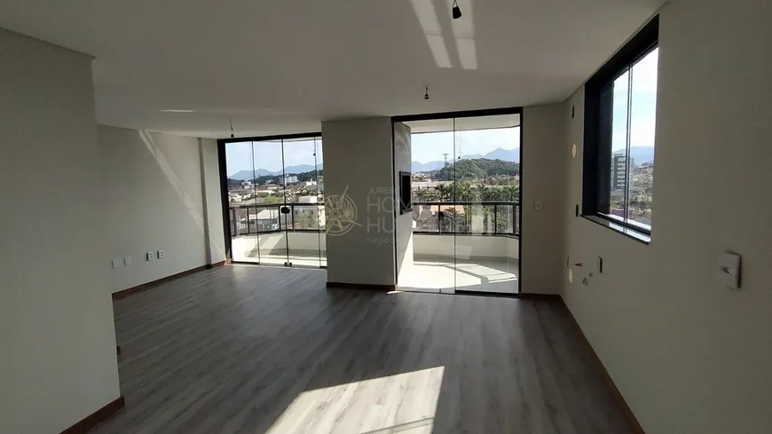 Foto 1 de Apartamento com 3 Quartos à venda, 111m² em Costa E Silva, Joinville