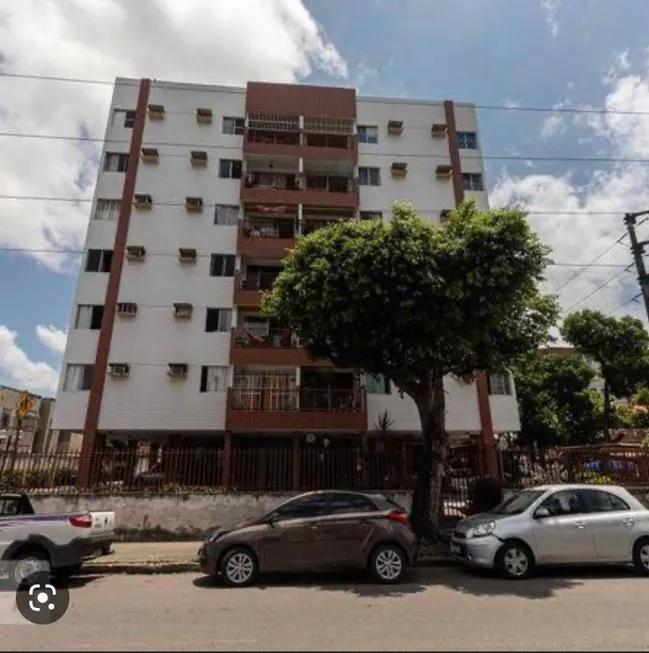 Foto 1 de Apartamento com 4 Quartos à venda, 96m² em Várzea, Recife