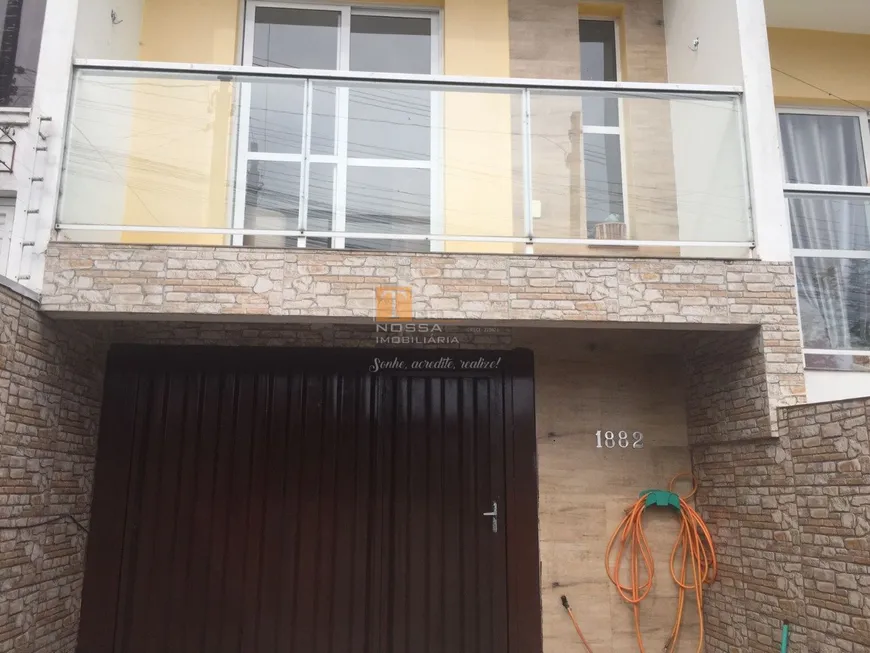 Foto 1 de Sobrado com 2 Quartos à venda, 94m² em Nossa Sra. das Graças, Caxias do Sul