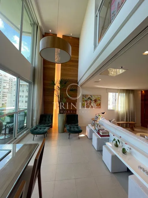 Foto 1 de Apartamento com 3 Quartos à venda, 225m² em Peninsula, Rio de Janeiro