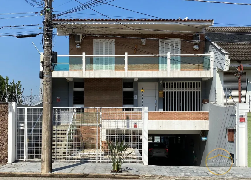 Foto 1 de Sobrado com 3 Quartos à venda, 269m² em Vila Trujillo, Sorocaba