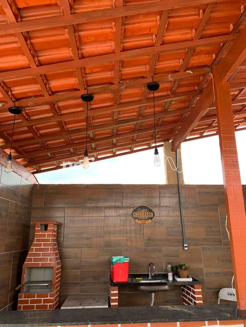 Foto 1 de Casa com 6 Quartos à venda, 174m² em Portuguesa, Rio de Janeiro
