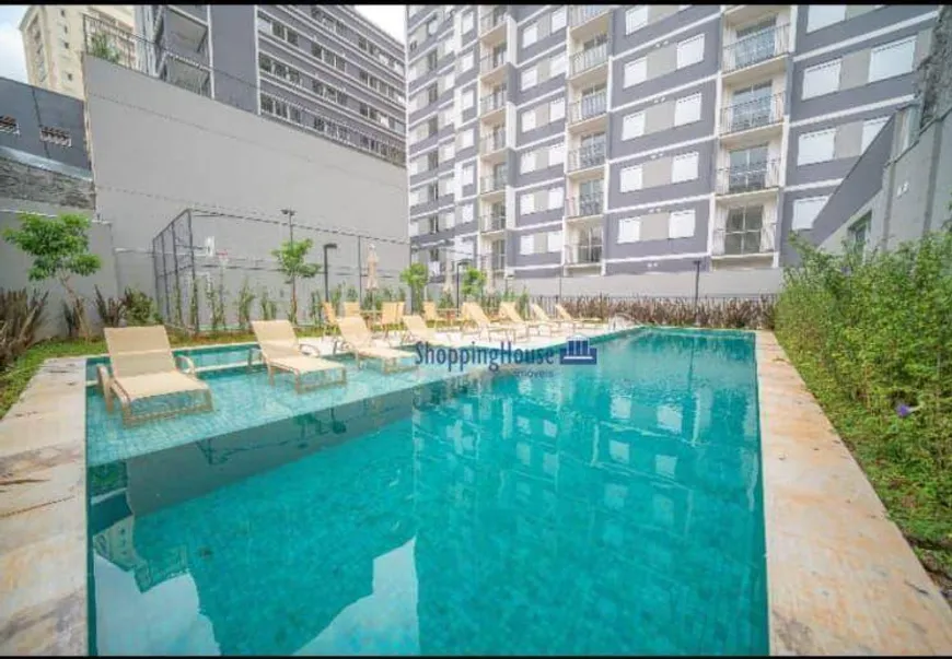 Foto 1 de Apartamento com 2 Quartos à venda, 36m² em Lapa, São Paulo