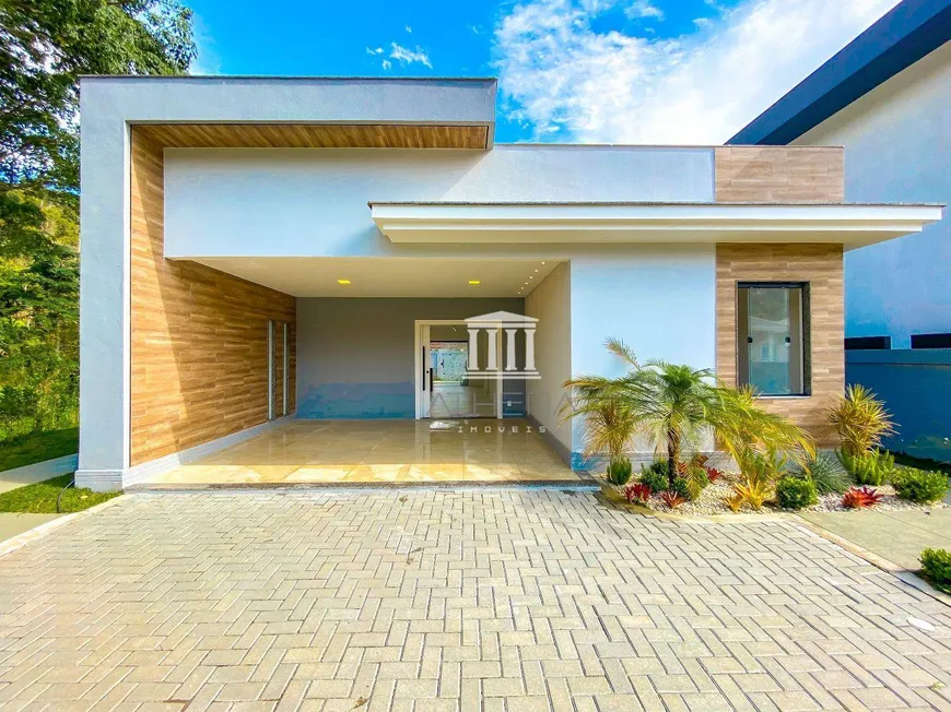 Foto 1 de Casa de Condomínio com 3 Quartos à venda, 136m² em Albuquerque, Teresópolis