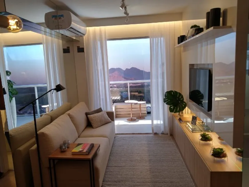 Foto 1 de Apartamento com 3 Quartos à venda, 65m² em  Vila Valqueire, Rio de Janeiro