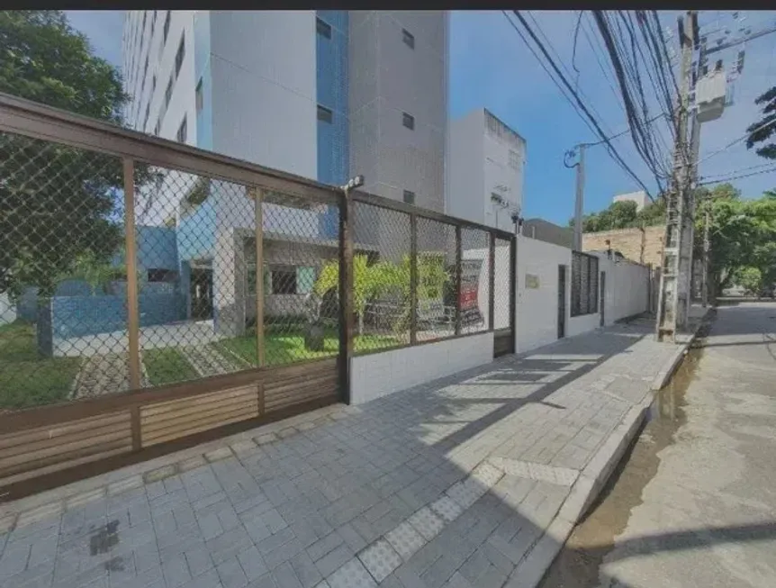 Foto 1 de Apartamento com 2 Quartos à venda, 46m² em Soledade, Recife