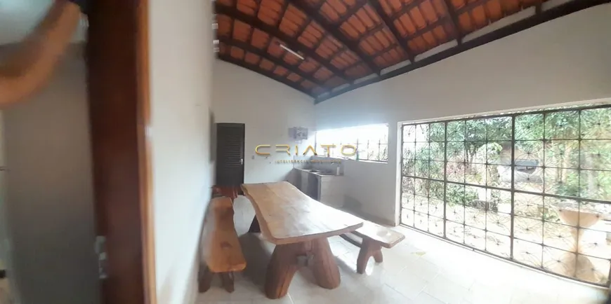 Foto 1 de Casa com 3 Quartos à venda, 130m² em Jardim América, Anápolis