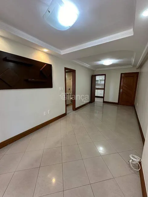 Foto 1 de Apartamento com 3 Quartos à venda, 120m² em Itapuã, Vila Velha