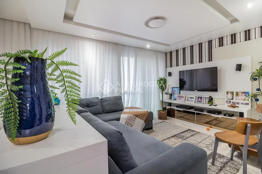 Foto 1 de Apartamento com 3 Quartos à venda, 97m² em Boa Vista, Porto Alegre