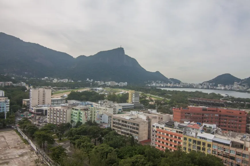 Foto 1 de Cobertura com 3 Quartos à venda, 110m² em Leblon, Rio de Janeiro