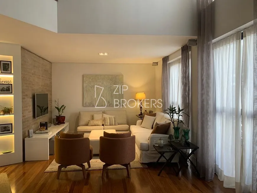 Foto 1 de Apartamento com 3 Quartos à venda, 136m² em Vila Nova Conceição, São Paulo