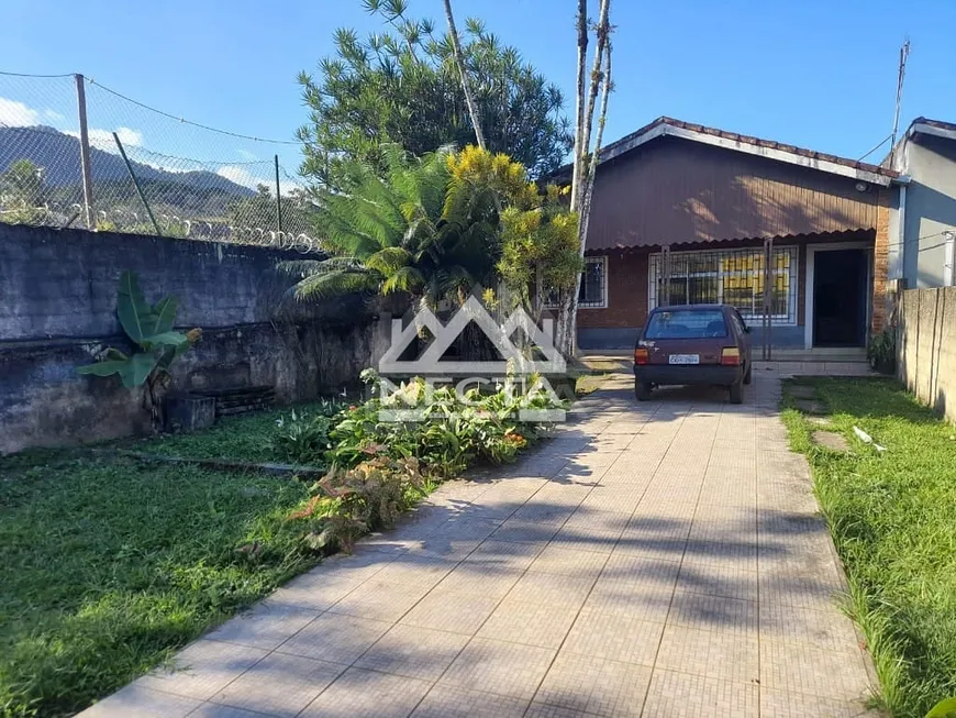 Foto 1 de Casa com 5 Quartos à venda, 317m² em Martim de Sa, Caraguatatuba