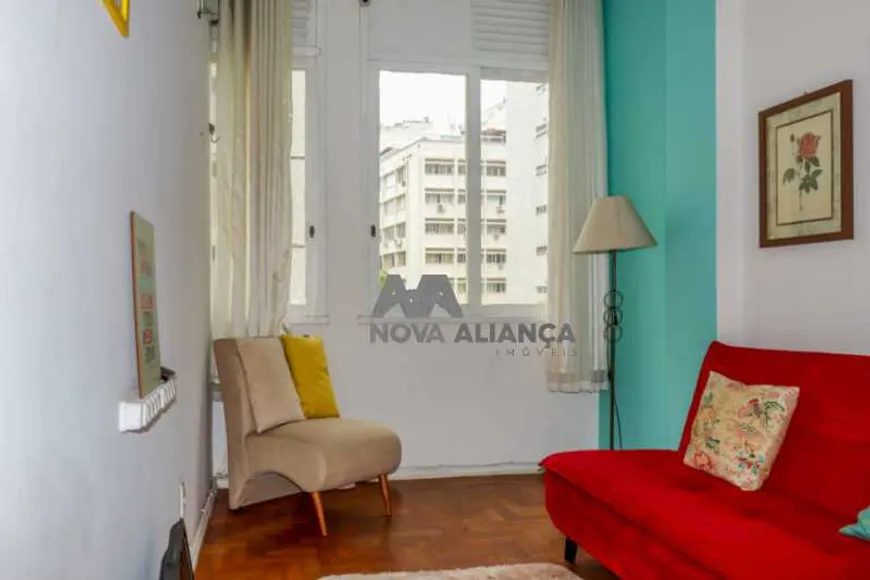 Foto 1 de Apartamento com 1 Quarto à venda, 41m² em Copacabana, Rio de Janeiro