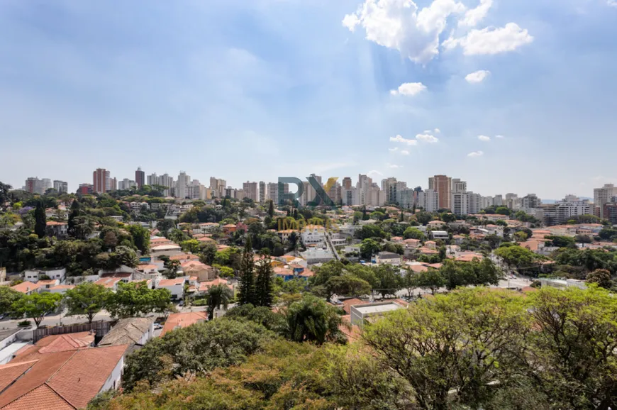 Foto 1 de Apartamento com 4 Quartos à venda, 261m² em Higienópolis, São Paulo