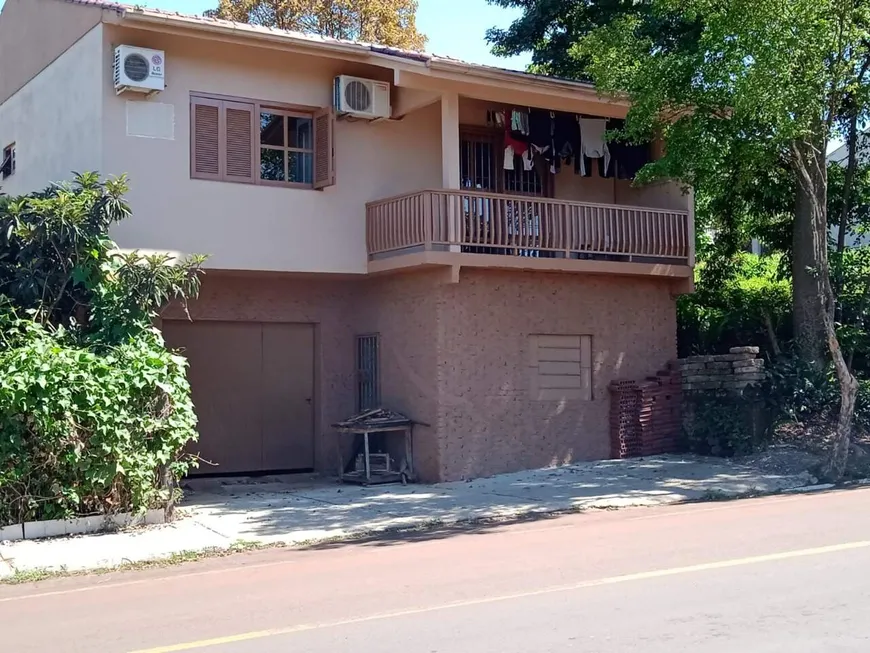 Foto 1 de Casa com 3 Quartos à venda, 160m² em Montanha, Lajeado