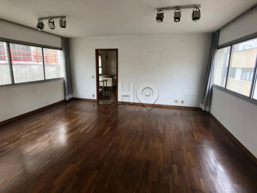 Foto 1 de Apartamento com 3 Quartos à venda, 139m² em Higienópolis, São Paulo
