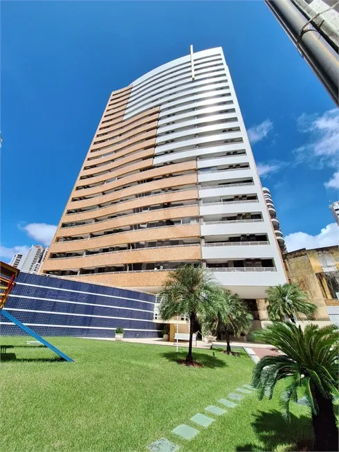 Foto 1 de Apartamento com 3 Quartos à venda, 70m² em Mucuripe, Fortaleza